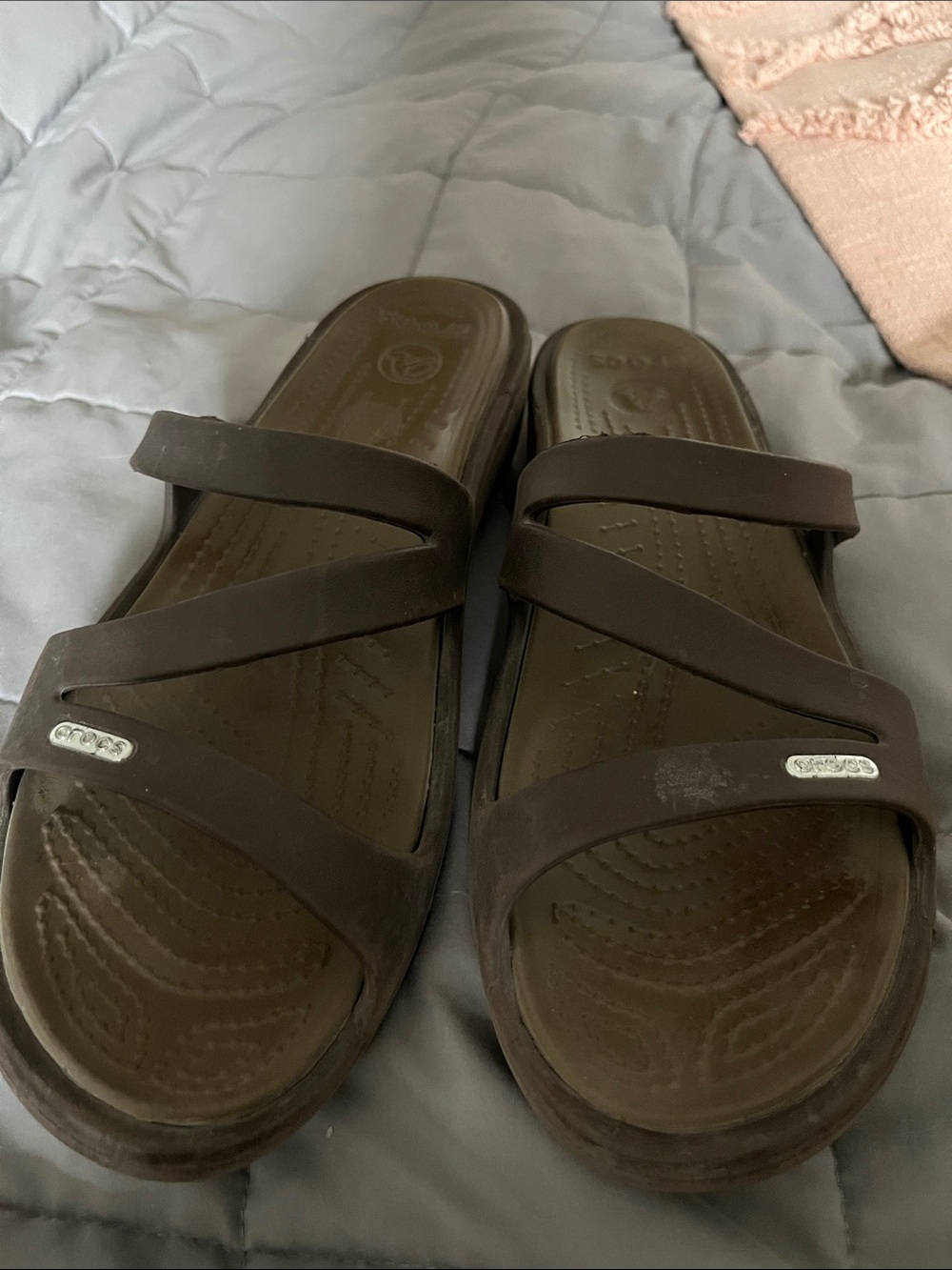 CROCS Women’s Dark Brown Crisscross Slide Sandals